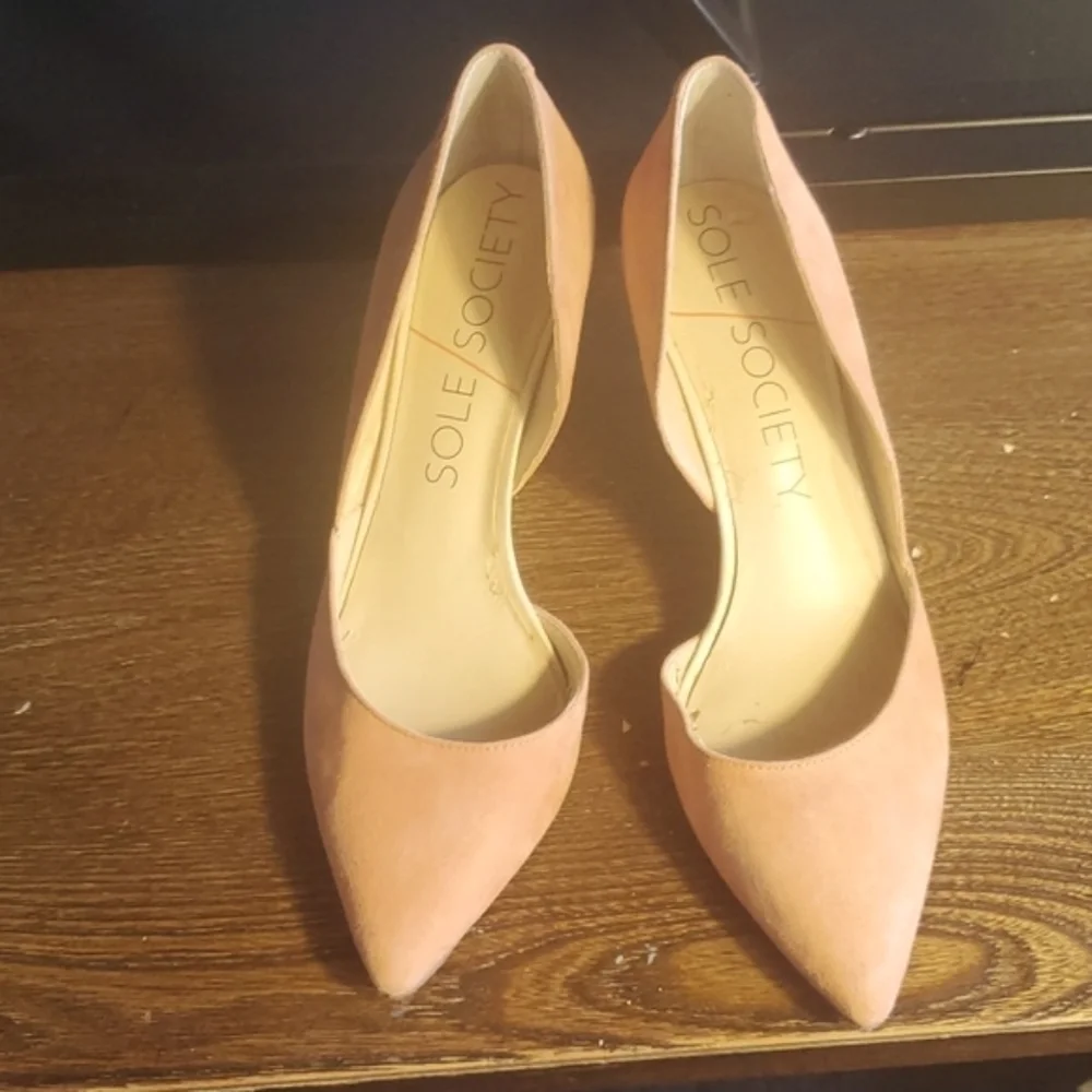Sole Society Rose Color Pumps Size 9 New